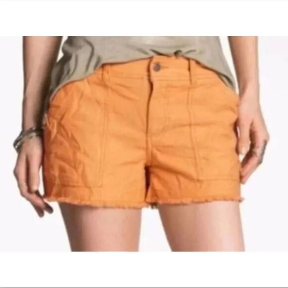 Free People Women's Orange Frayed Edge Shorts 0 - Picture 1 of 9